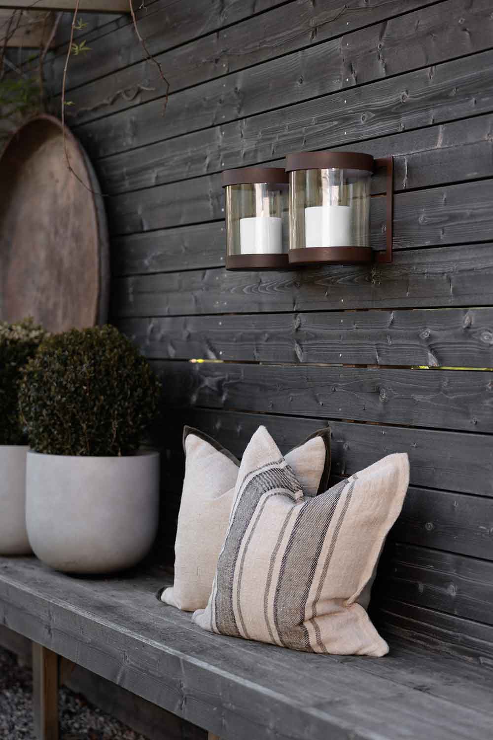 Nordseter vegglykt rustet metall - Halvor Bakke Cabin Collection Lama Interiør