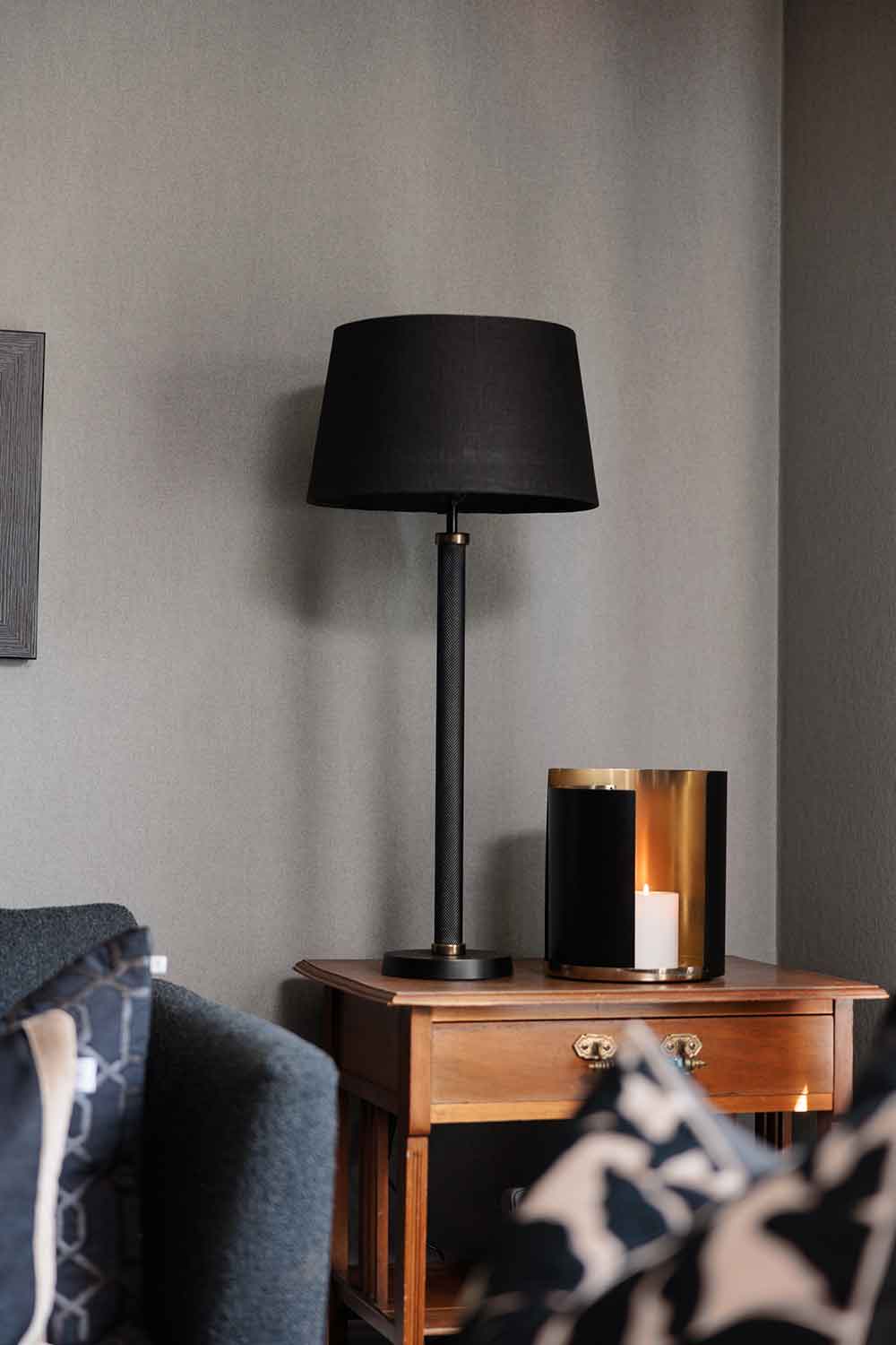 Puro bordlampe - Halvor Bakke Lama Interiør
