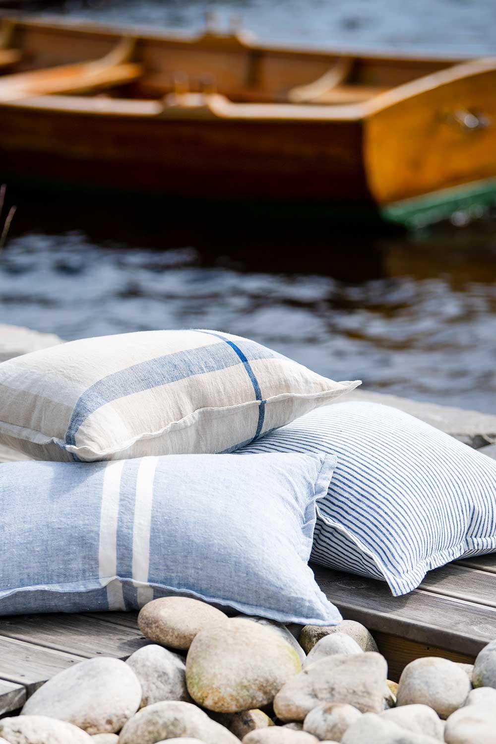 Putetrekk lin med smale striper, Blåmelert - Halvor Bakke Cabin Collection Lama Interiør