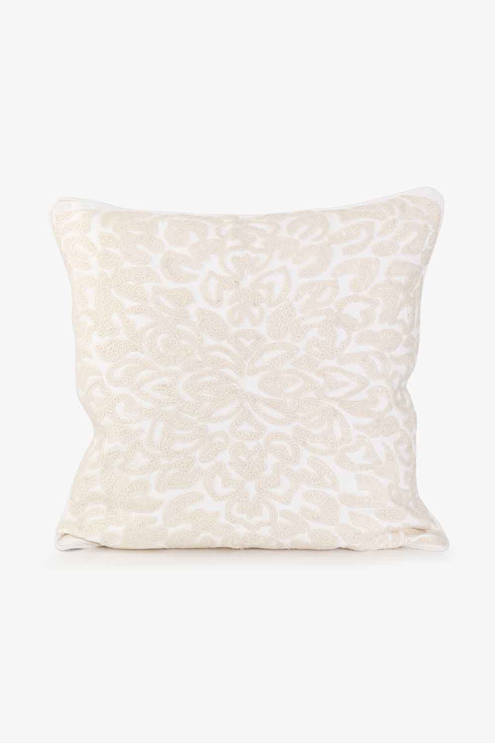 Putetrekk med brodert dekor, Offwhite Lama Interiør