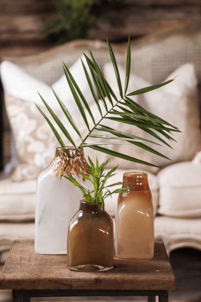 Vase glass, Hvit med bronzedråper Lama Interiør